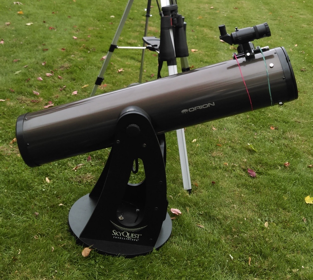 Orion SkyQuest XT8i with Laser pointer attached temporarily