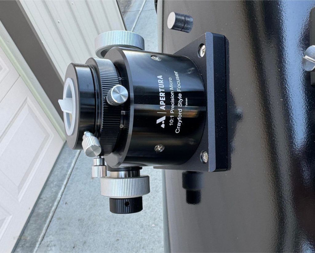 AD10's dual speed crayford focuser
