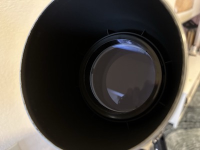 The refractor lens optics of the StarSense LT 80AZ