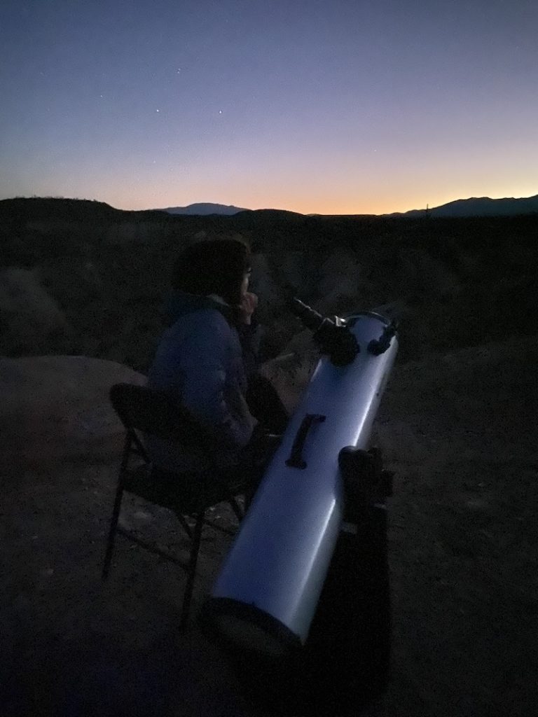 Stargazing with Celestron StarSense Dobsonian with my friend