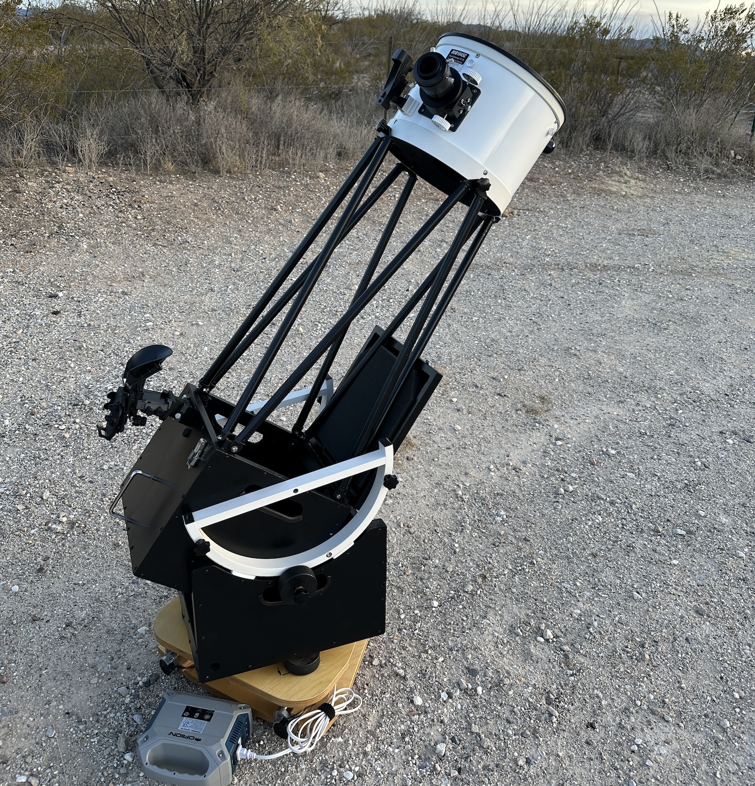 Explore Scientific 10" Hybrid Dobsonian Telescope