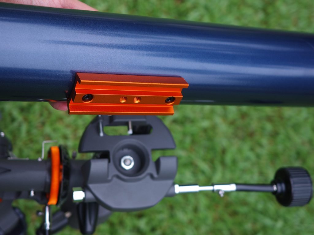Dovetail saddle and bracket in an astromaster 90EQ