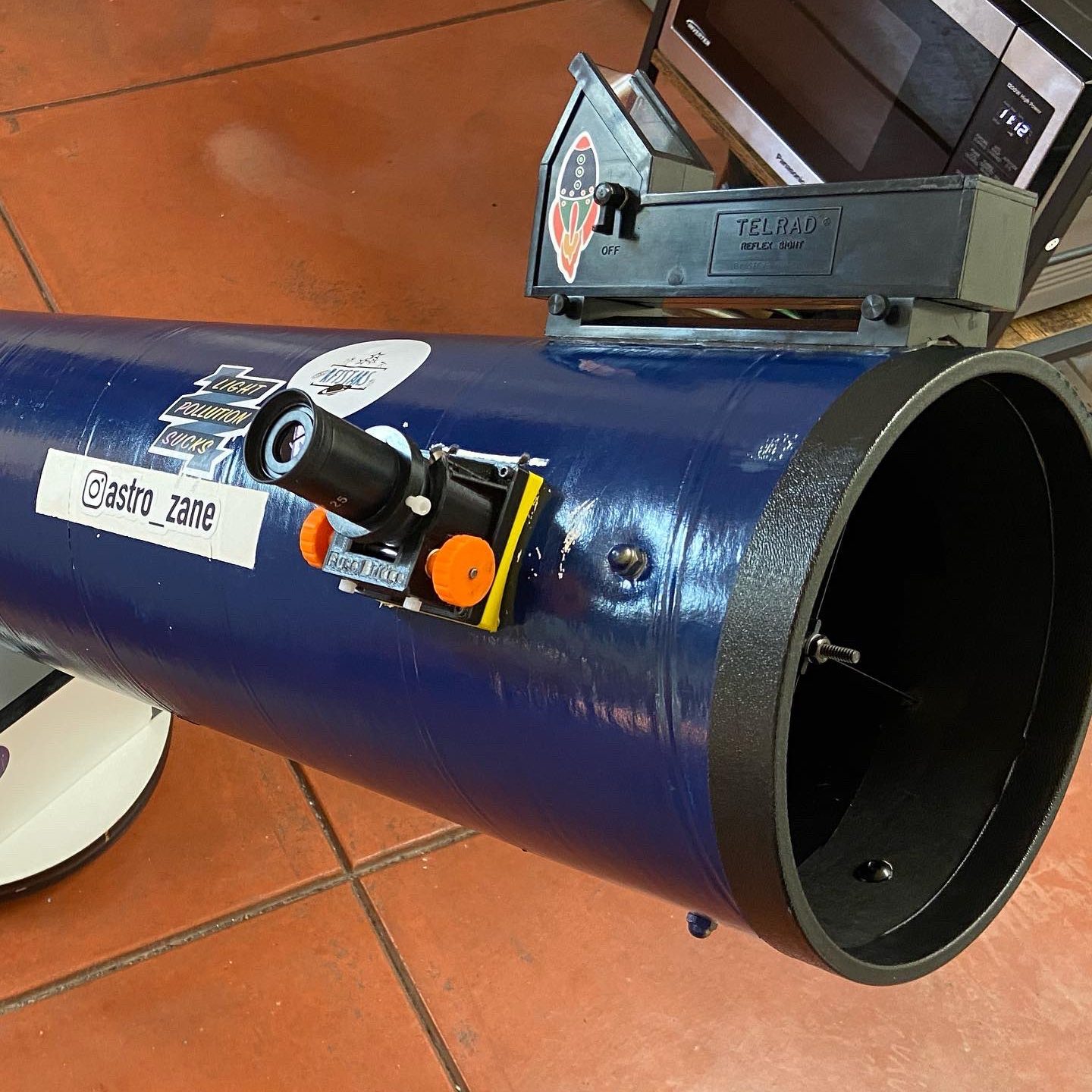 A 3D-Printed 1.25" Crayford Focuser (Hadley Adapted FuseBridge by Sasha Demenko) used on my Meade 8" Dobsonian scope.